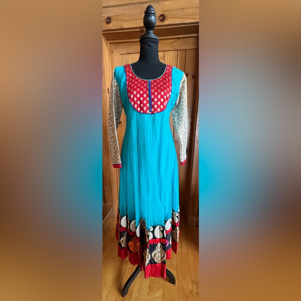 Turquoise Anarkali Pullover Dress with Red & Multicolor Embroidered Hem (Sm~Med) - Picture 3 of 17